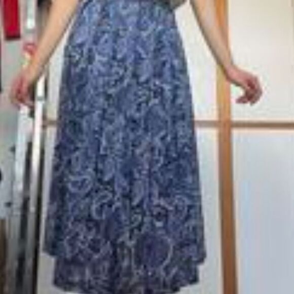 Cathy Daniels Pleated skirt, L - Picture 2 of 7